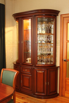 Витрина трехдверная Милан 11. Фото