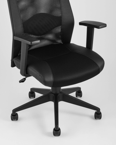 Кресло офисное TopChairs Studio черное. Фото №9